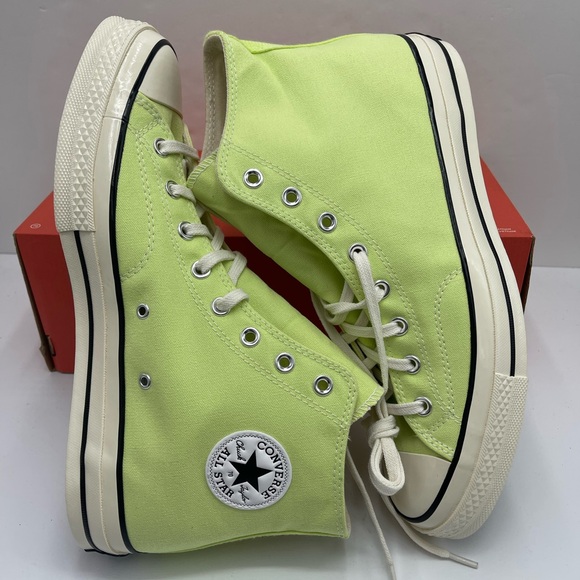 Converse Men’s A07428C
CHUCK 70 HI
CITRON THIS/EGRET All Star High Top Sneakers - Picture 12 of 16